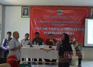 Sarno dan Taufik Ajak Pemuda Gunung Simping Berpedoman Pada Pancasila Sarno dan Taufik Ajak Pemuda Gunung Simping Berpedoman Pada Pancasila