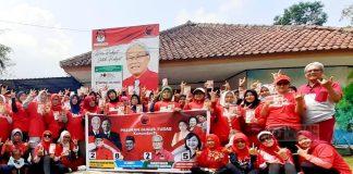 Ajak Warga Wanareja Hidup Sehat, Daryono Gelar Senam SICITA Foto: Daryono (berdiri pojok kanan) bersama para peserta senam SICITA Wanareja