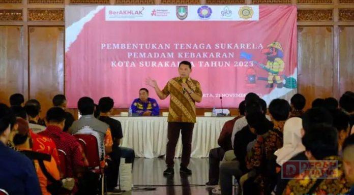 Wakil Walikota Surakarta, Bentuk dan Kukuhkan 540 Relawan Pemadam Kebakaran untuk Tindakan Preventif Wakil Walikota Surakarta, Bentuk dan Kukuhkan 540 Relawan Pemadam Kebakaran untuk Tindakan Preventif