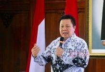 Dance Jadi Narasumber Rembug Belajar Dalam HUT PGRI