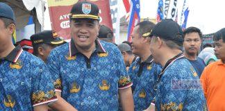 Hadiri Jalan Sehat HUT Korpri Ke-52, Taufik: ASN Tidak Bermain Politik