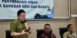 Dance Serahkan Bantuan Pengembangan Kelompok Seni Budaya Dance