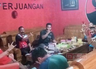 Yadi Bangun Harmonisasi dengan Tokoh Desa Sidorejo Yadi Bangun Harmonisasi dengan Tokoh Desa Sidorejo