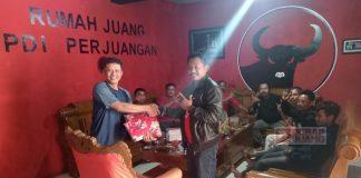 Yadi Bangun Komunikasi dengan Pemuda Desa Brenggolo Yadi Bangun Komunikasi dengan Pemuda-Pemudi Desa Brenggolo