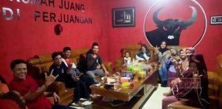 Yadi Rangkul Srikandi PDI Perjuangan Sambirejo Yadi Rangkul Srikandi PDI Perjuangan Sambirejo