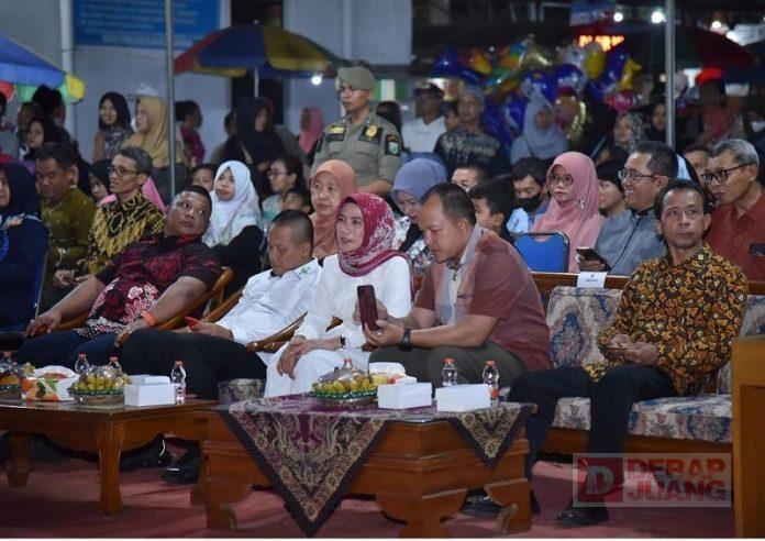 Ristawati Puwaningsih Hadiri Semarak Budaya Kebumen 2023 Ristawati Puwaningsih Hadiri Semarak Budaya Kebumen 2023