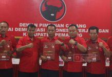 Bagikan SK, DPC Pemalang Evaluasi Kerja Politik Bintang Dua Bagikan SK, DPC Pemalang Evaluasi Kerja Politik Bintang Dua