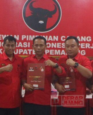 Bagikan SK, DPC Pemalang Evaluasi Kerja Politik Bintang Dua Bagikan SK, DPC Pemalang Evaluasi Kerja Politik Bintang Dua
