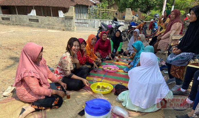 Azalea Edukasi Pentingnnya Menjaga Kesehatan Kepada Lansia Desa Jaten Azalea Edukasi Pentingnnya Menjaga Kesehatan Kepada Lansia Desa Jaten