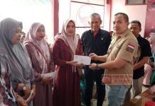 Bersama Gilang, Junarso berikan bantuan PIP Kepada Pelajar di Kecamatan Keling