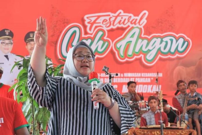 Bupati Yuni Hadiri Festival Cah Angon di Mondokan Bupati Yuni Hadiri Festival Cah Angon di Mondokan