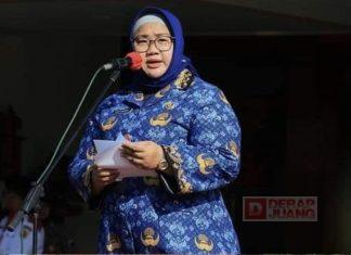 Bupati Yuni Pimpin Upacara Peringatan Hari Ibu Ke-95 dan Bela Negara Ke-75 Bupati Yuni Pimpin Upacara Peringatan Hari Ibu Ke-95 dan Bela Negara Ke-75