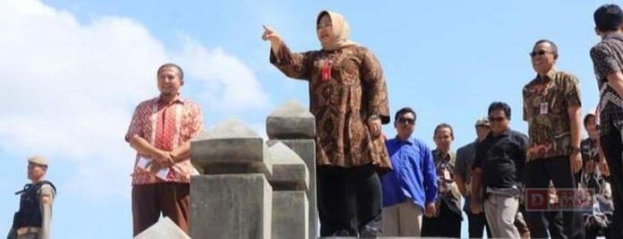 Bupati Yuni Tinjau Pembangunan TPU Larasati Sukowati Bupati Yuni Tinjau Pembangunan TPU Larasati Sukowati