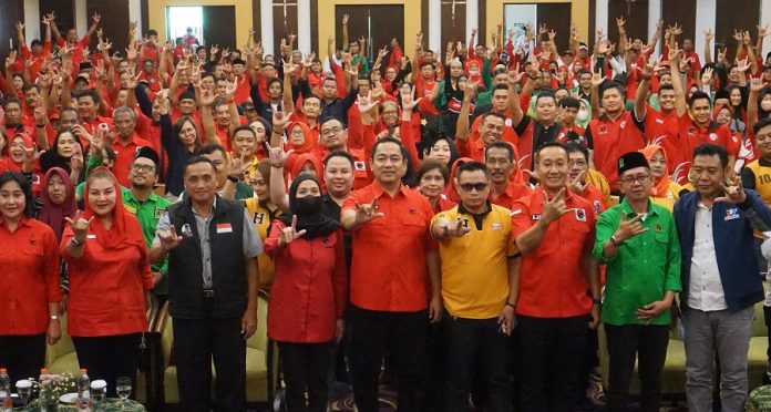 TPC Kota Semarang Dilantik, Siap Menangkan Ganjar-Mahfud di Ibukota Jawa Tengah! TPC Kota Semarang Dilantik, Siap Menangkan Ganjar-Mahfud di Ibukota Jawa Tengah!