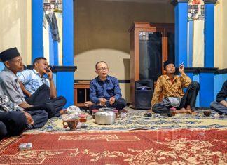 Dani Mursito Silaturahmi dengan Warga Ngandong Dani Mursito Silaturahmi dengan Warga Ngandong