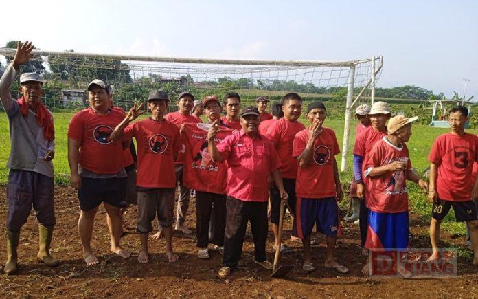 Gotong Royong, PAC PDI Perjuangan Limpung Lakukan Kerja Bakti PAC PDI Perjuangan Limpung Giat Gotong Royong Kerja Bakti Lingkungan