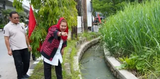 Respon Aduan Warga, Mbak Ita Cek Langsung Sumber Genangan Air di Puri Anjasmoro