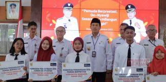 Mas Jekek Berikan Beasiswa kepada 818 Mahasiswa Wonogiri