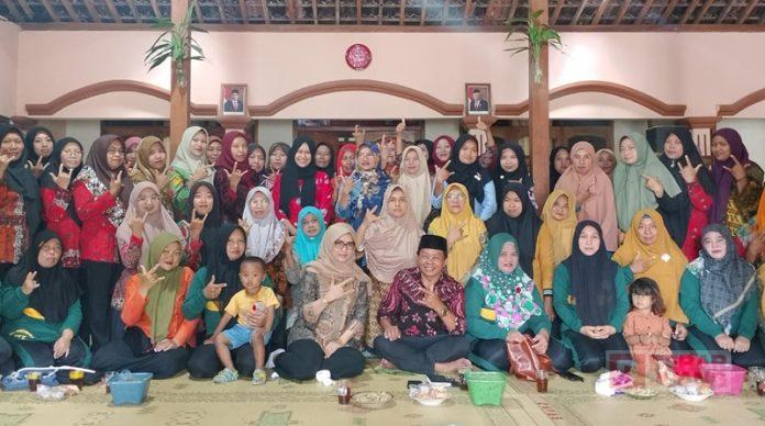 Mbak Binta Membersamai PKK Desa Mangunharjo Mbak Binta Membersamai PKK Desa Mangunharjo