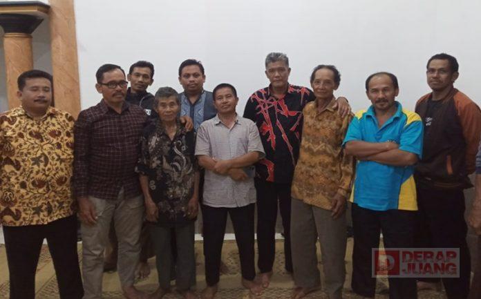 Sarwo Gelar Temu Karang Taruna Kelurahan Balepanjang Sarwo Gelar Temu Karang Taruna Kelurahan Balepanjang