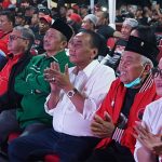 Pictures of The Day – 12 Desember 2023