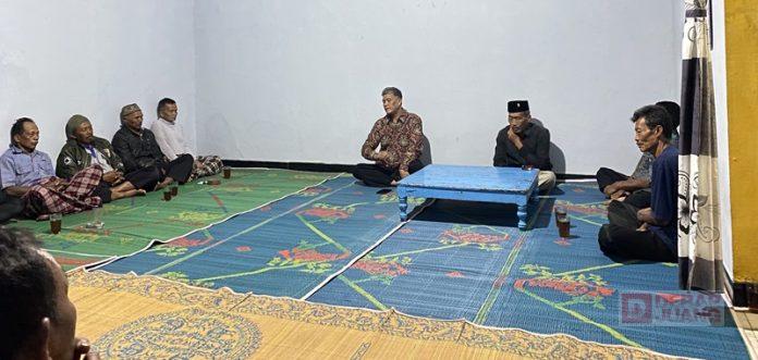 Sarwo Bertemu dengan Masyarakat Seper