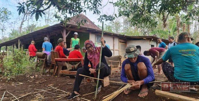 Sri Rejeki Pelopori Renovasi Rumah Warga di Ngadirojo Sri Rejeki Pelopori Renovasi Rumah Warga di Ngadirojo
