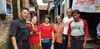 Turun ke Bawah, Andrias Kampanye Door to Door Andrias