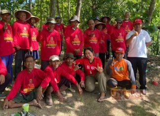 Upaya Azalea Membangun Komunikasi Yang Baik Dengan Masyarakat