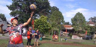 Dorong Olahraga Voli, Hartoko Gelar Lomba Voli Bagi Ibu-ibu PKK RW 06 Tegalrejo
