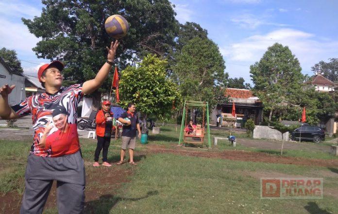 Hartoko gelar lomba untuk ibu-ibu PKK RW 06 Tegalrejo Dorong Olahraga Voli, Hartoko Gelar Lomba Voli Bagi Ibu-ibu PKK RW 06 Tegalrejo