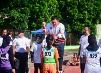 Dance Buka Kejurkot Atletik Piala Ketua DPRD