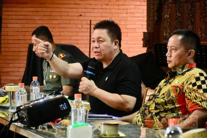 Dance Minta Fasilitasi Pemilih Mahasiswa Yang Dari Luar Daerah Dance Minta KPU Fasilitasi Pemilih Mahasiswa dari Luar Daerah
