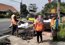 Bentuk Kepedulian Tri Wahyuningsih, Salurkan Aspirasi Perbaikan Jalan Utama