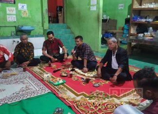 Yadi Membangun Kebersamaan Bersama MAsyarakat Desa Watangsono