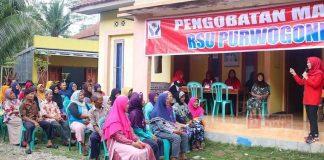 Ristawati Purwaningsih Hadiri Pengobatan Massal di Desa Wonodadi