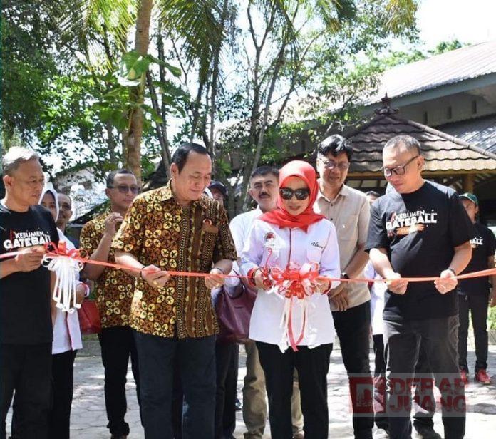Ristawati Resmikan Pembukaan Kejuaraan Nasional Bupati Cup Candisari Open Petanque Ristawati Resmikan Pembukaan Kejuaraan Nasional Bupati Cup Candisari Open Petanque