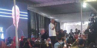 Ganjar Siap Entaskan Kemiskinan Lewat Program 1 Rumah 1 Sarjana Ganjar Siap Entaskan Kemiskinan Lewat Program 1 Rumah 1 Sarjana