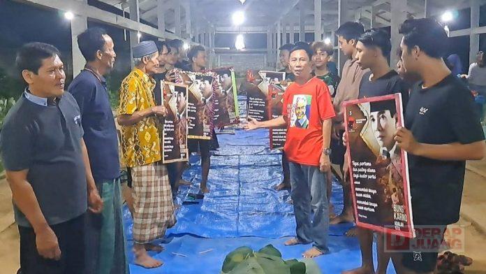 Mat Soleh pigura bung karno Mat Soleh pigura bung karno