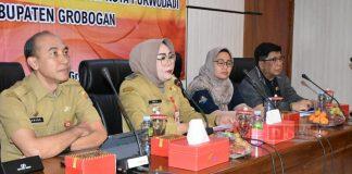 rapat audit standarisasi ruang bermain anak