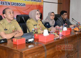 Sri Sumarni Komitmen Taman Kota Memenuhi Standarisasi rapat audit standarisasi ruang bermain anak