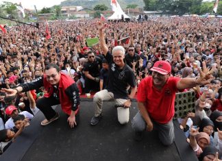 Lautan Massa Padati Kampanye di Kendal, Ganjar: Ini Energi Buat Ganjar-Mahfud