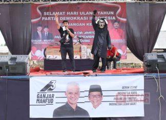 Moch Adhi Meriahkan HUT PDI Perjuangan Ke-51 Bersama Warga Desa Kuniran Moch Adhi Meriahkan HUT PDIP Ke 51 Bersama Warga Desa Kuniran