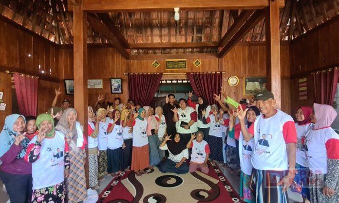 Abraham dan Relawan SiapGan SiapGan!