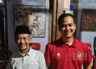 Adisatrya Berkunjung ke Rumah Tohari Sang Budayawan Banyumas