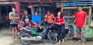 Azalea Berdialog Bersama Nelayan Selogiri Azalea Berdialog Bersama Nelayan Selogiri