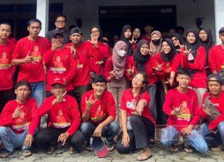 Azalea Memberikan Edukasi Pentingnnya Peran Pemuda di Politik