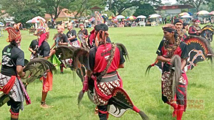 Gelar Pagelaran Kuda Lumping2 Roso