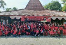 Heru Santosa Senam Sehat bersama Banteng Srikandi