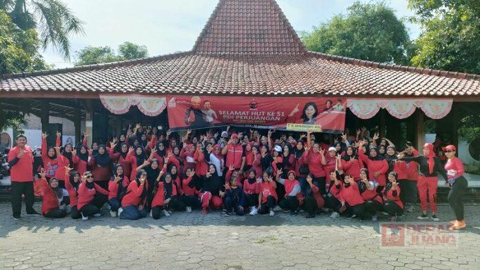 Heru Santosa Senam Sehat bersama Banteng Srikandi Heru Santosa Senam Sehat bersama Banteng Srikandi